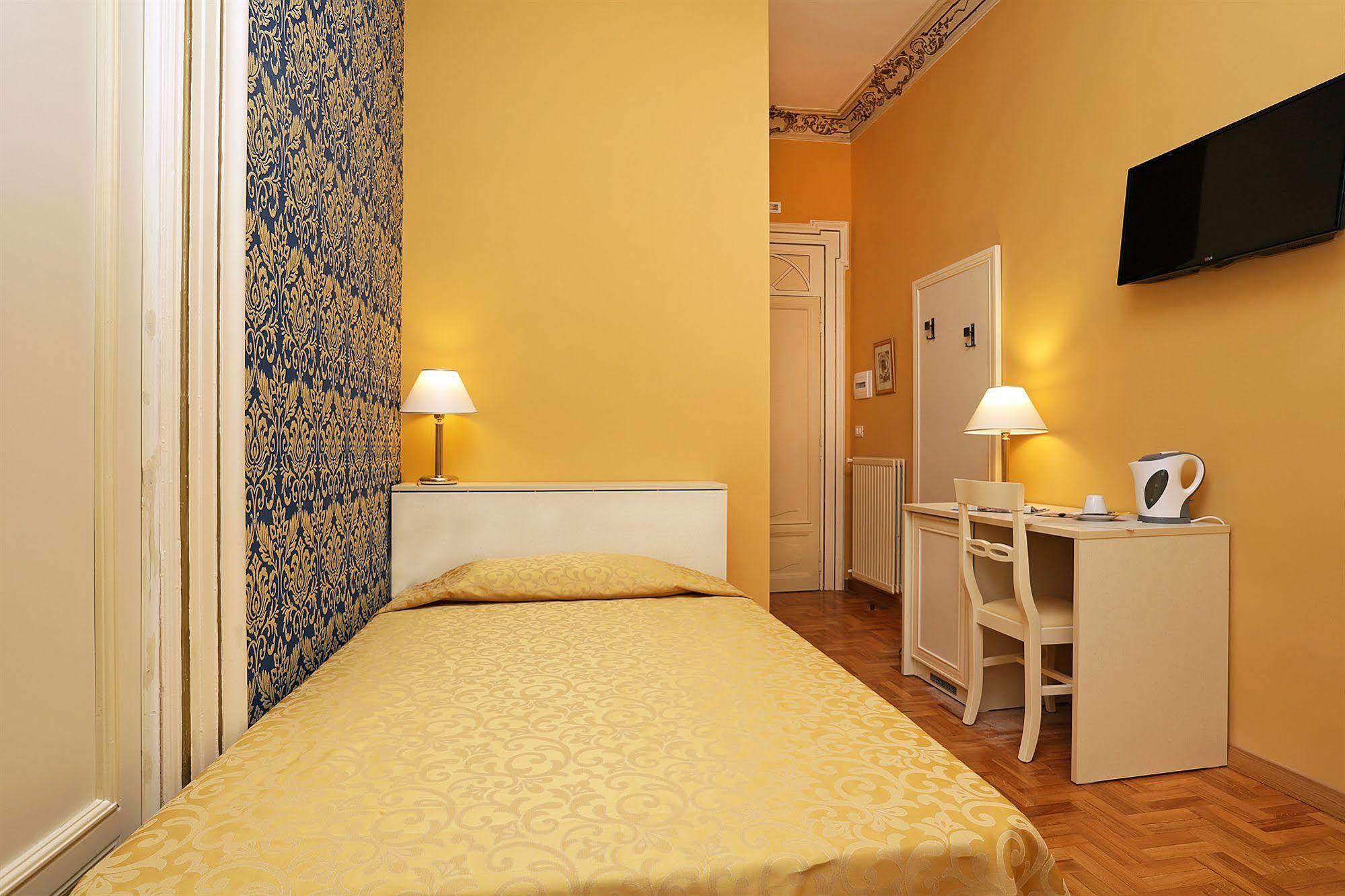 Dg Prestige Room Roma Esterno foto