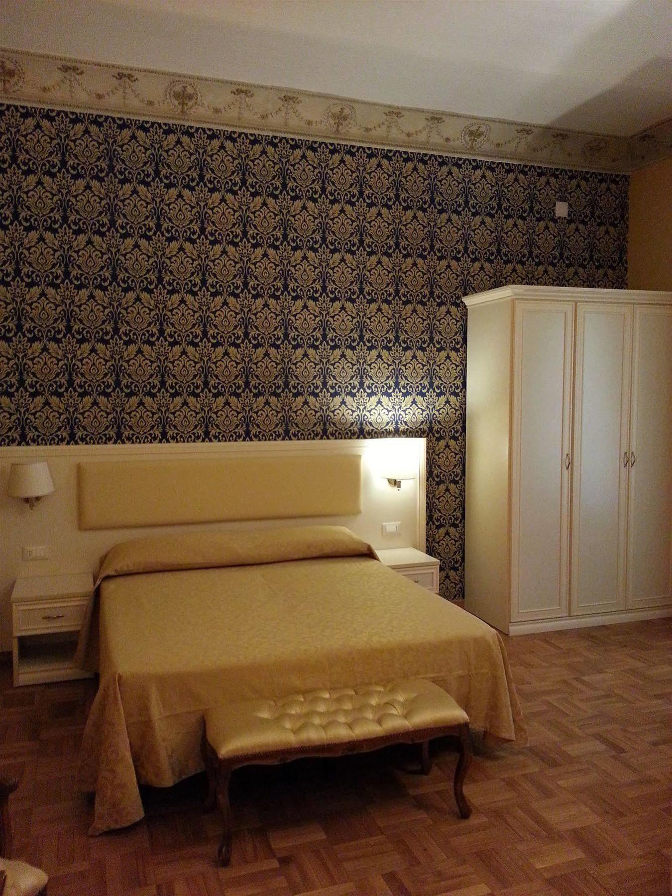 Dg Prestige Room Roma Esterno foto